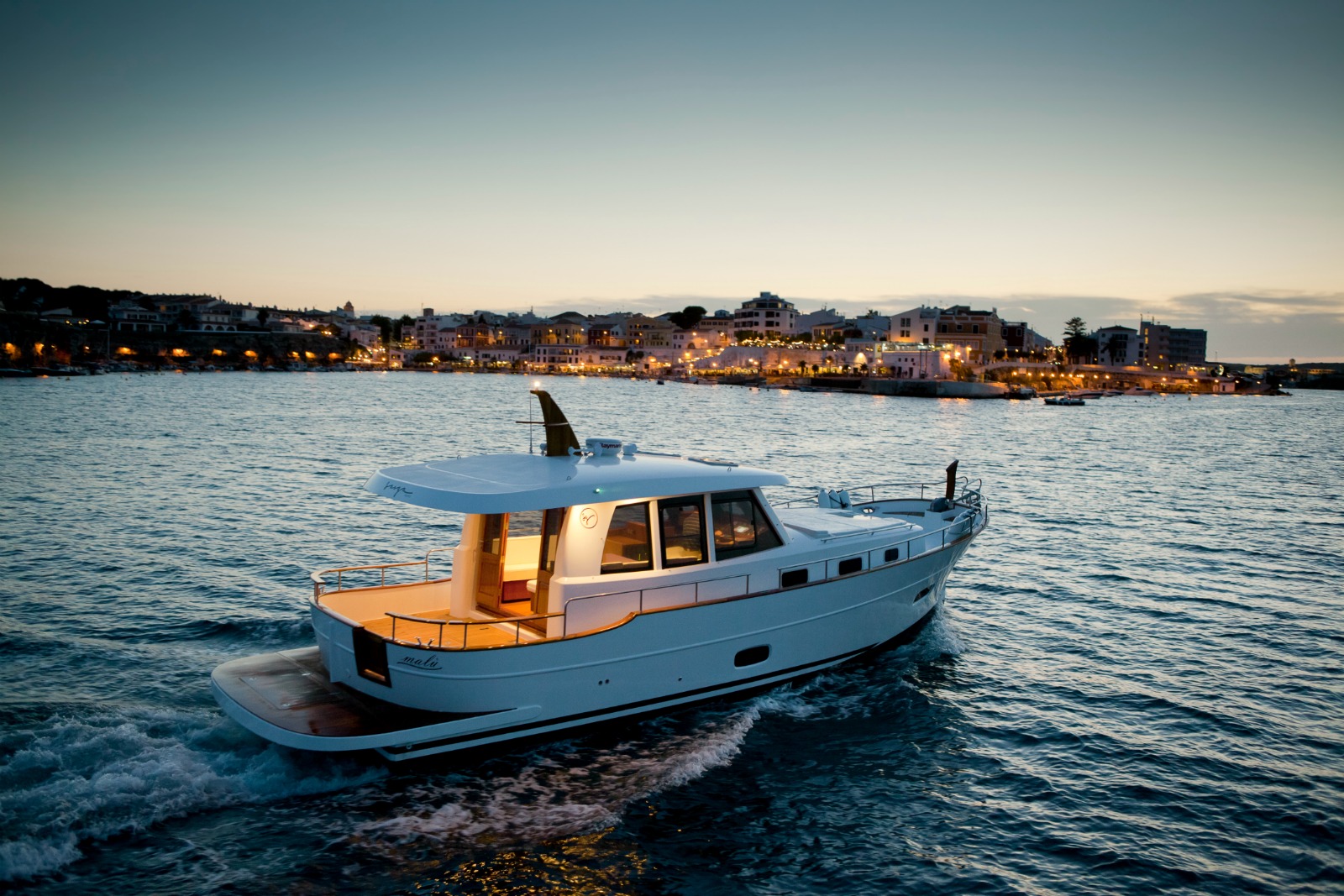 Minorca Yachts Islander 42 yacht for sale